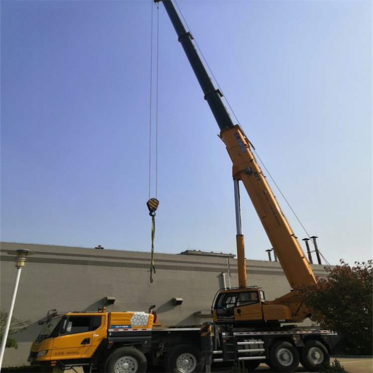 吉利 选择汽车吊租赁的秘诀与联系方式指南