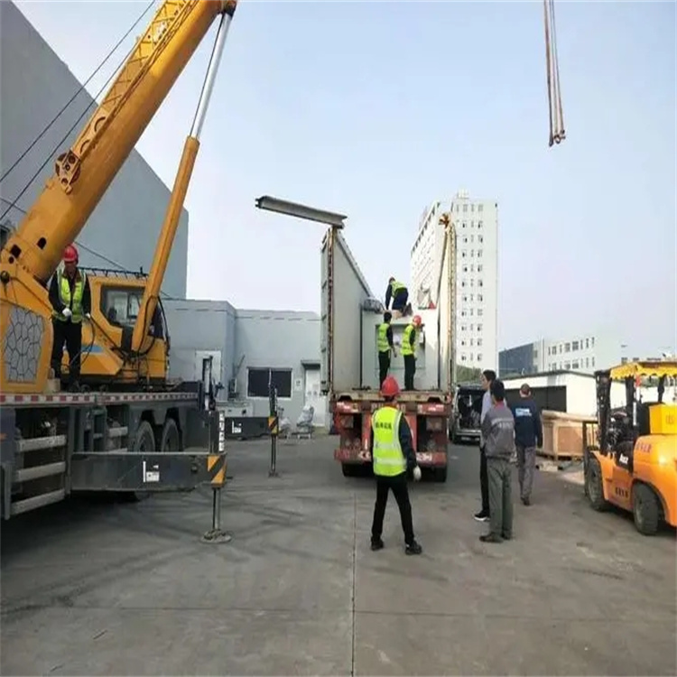 吉利如何找到附近的吊车救援服务