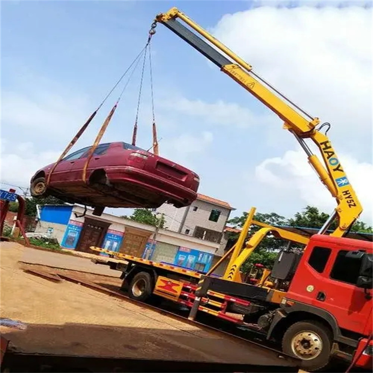 吉利吊车吊汽车的正确方法