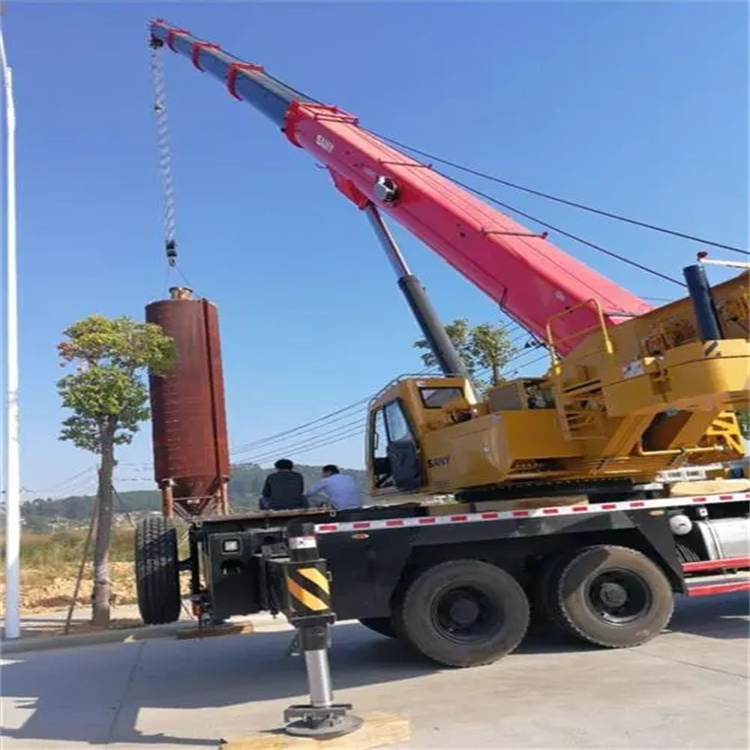 吉利吊车立柱子怎么吊